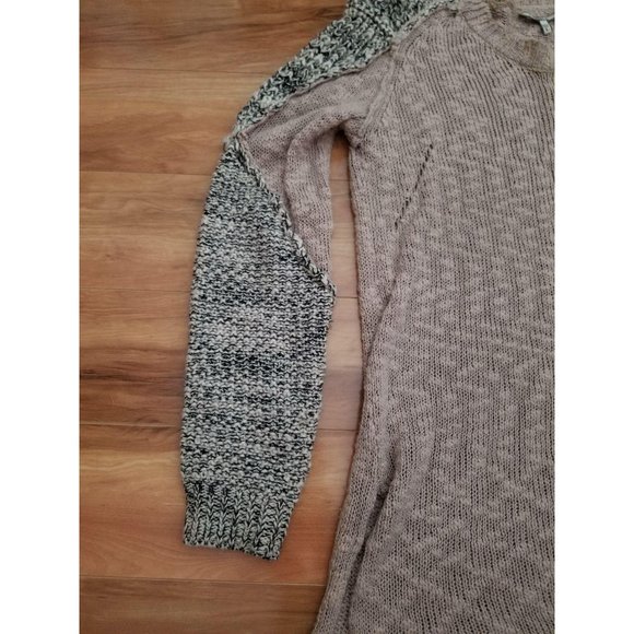 BKE deconstructed woman’s tunic sweater - Picture 9 of 13